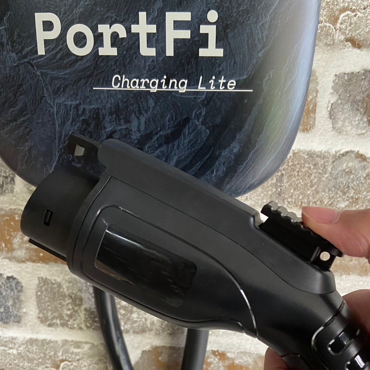 PortFi Charging Lite Smart Premium 4G Level 2 EV Charging Station - Lifetime 4G Data, Zero Configuration, Safety Certified, Outdoor-ready, NEMA 14-50 Plug (40A or 32A)